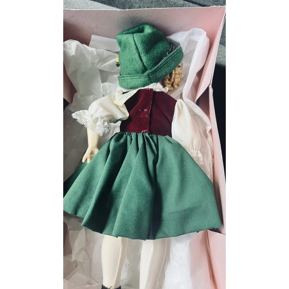 Madame Alexander Heidi Doll Girls 8 Inch Green Red Swiss Dirndl Outfit 1580‎